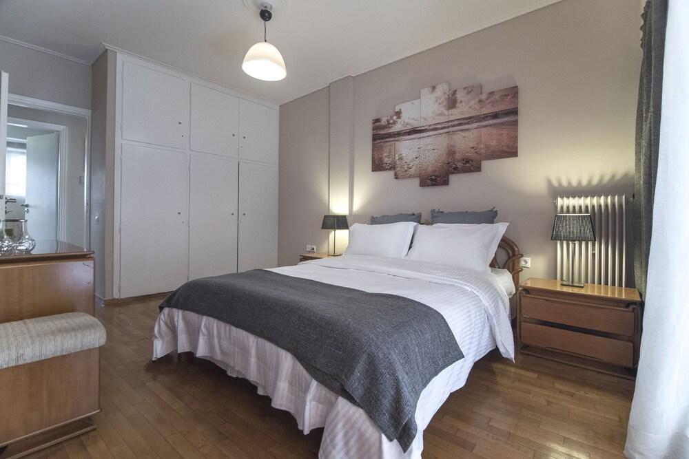 Stunning Central Apartment Афіни Екстер'єр фото